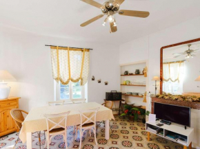 Appartement Spacieux dans Domaine Viticole à 2 km de Narbonne-Plage, 3 Chambres, Accès WiFi Inclus - FR-1-409-180